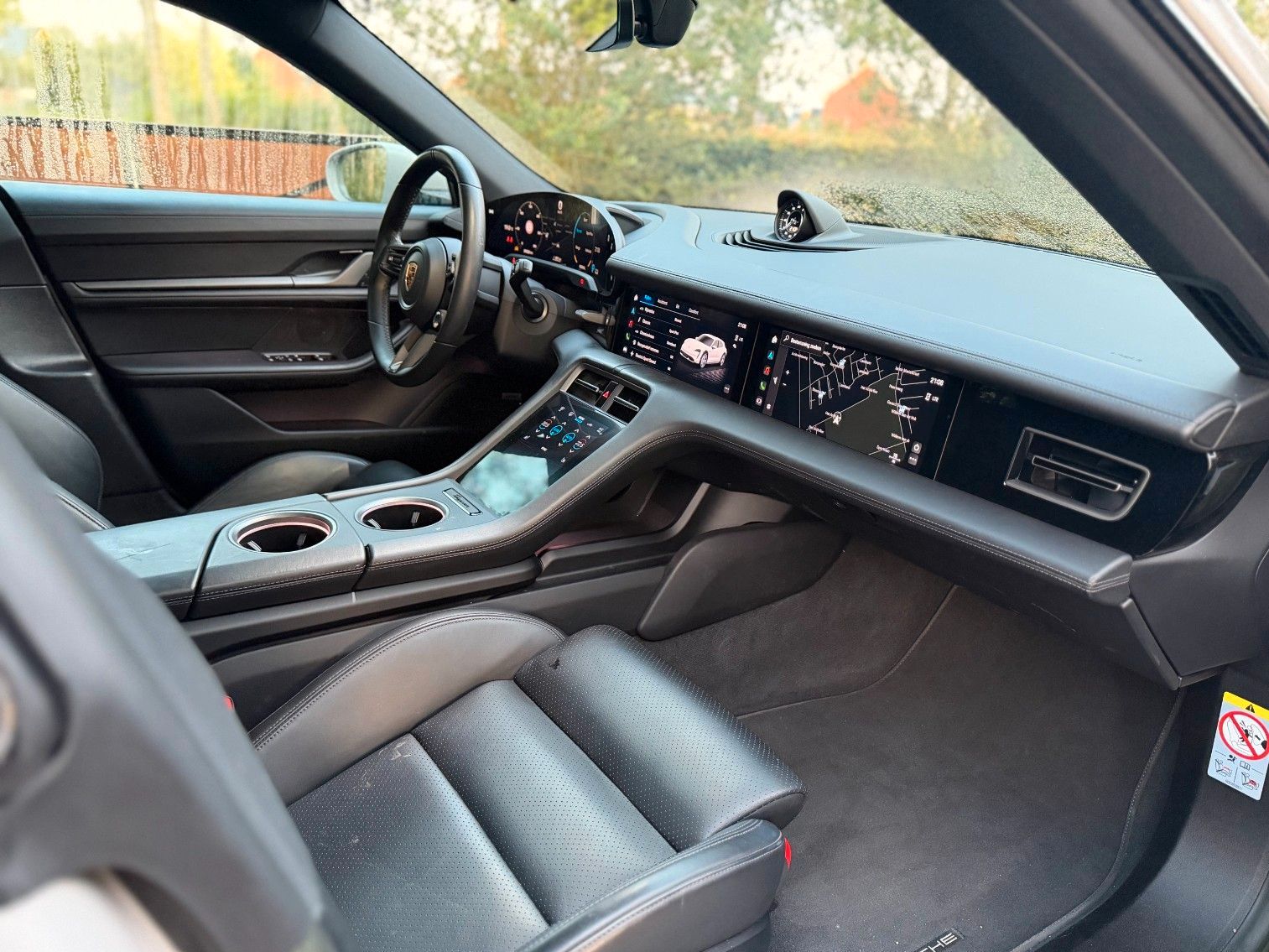 Porsche Taycan Cross Turismo 4 PANORAMA Leder Ambiance ! imagem 3