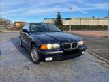 BMW 320i E36 2. Hand Scheckheft Klimaaut. TÜV NEU