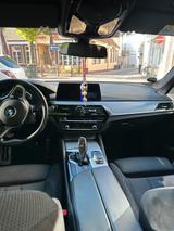 BMW 530 D X Drive M Paket - BMW 530: X Drive