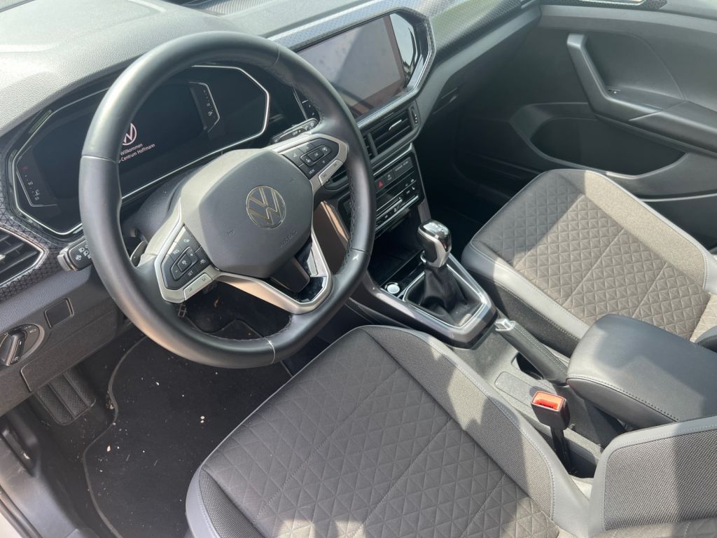 Fahrzeugabbildung Volkswagen T-Cross 1.0 TSI OPF DSG Style