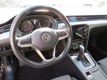 Fahrzeugabbildung Volkswagen Passat Variant Business DSG NAVI ACC APP MASSAGE