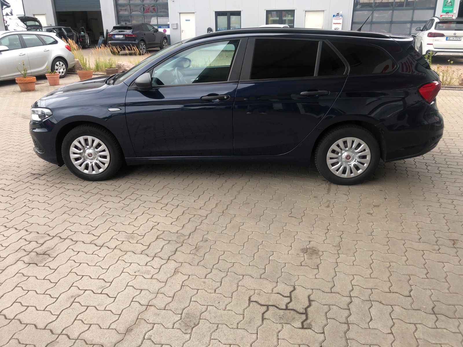 Fahrzeugabbildung Fiat Tipo Pop