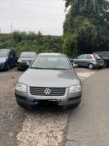 Volkswagen Passat 2.0 Comfortline Comfortline - Volkswagen Passat aus 2001