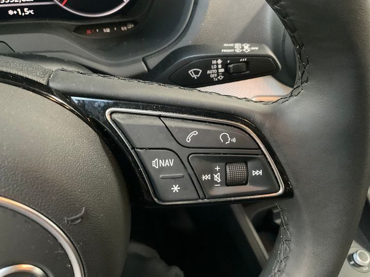 Fahrzeugabbildung Audi Q2 30 TFSI advanced *Cam*PDC*LED*Sitzhzg.*ACC*
