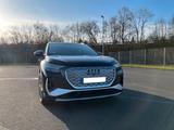 Audi Q4 e-tron  150 kW S-Line Umfangreiche Extras - Audi Q4 e-tron von privat
