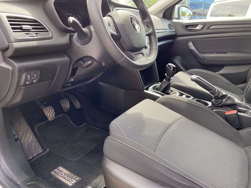 Fahrzeugabbildung Renault Megane TCe 115 GPF LIFE