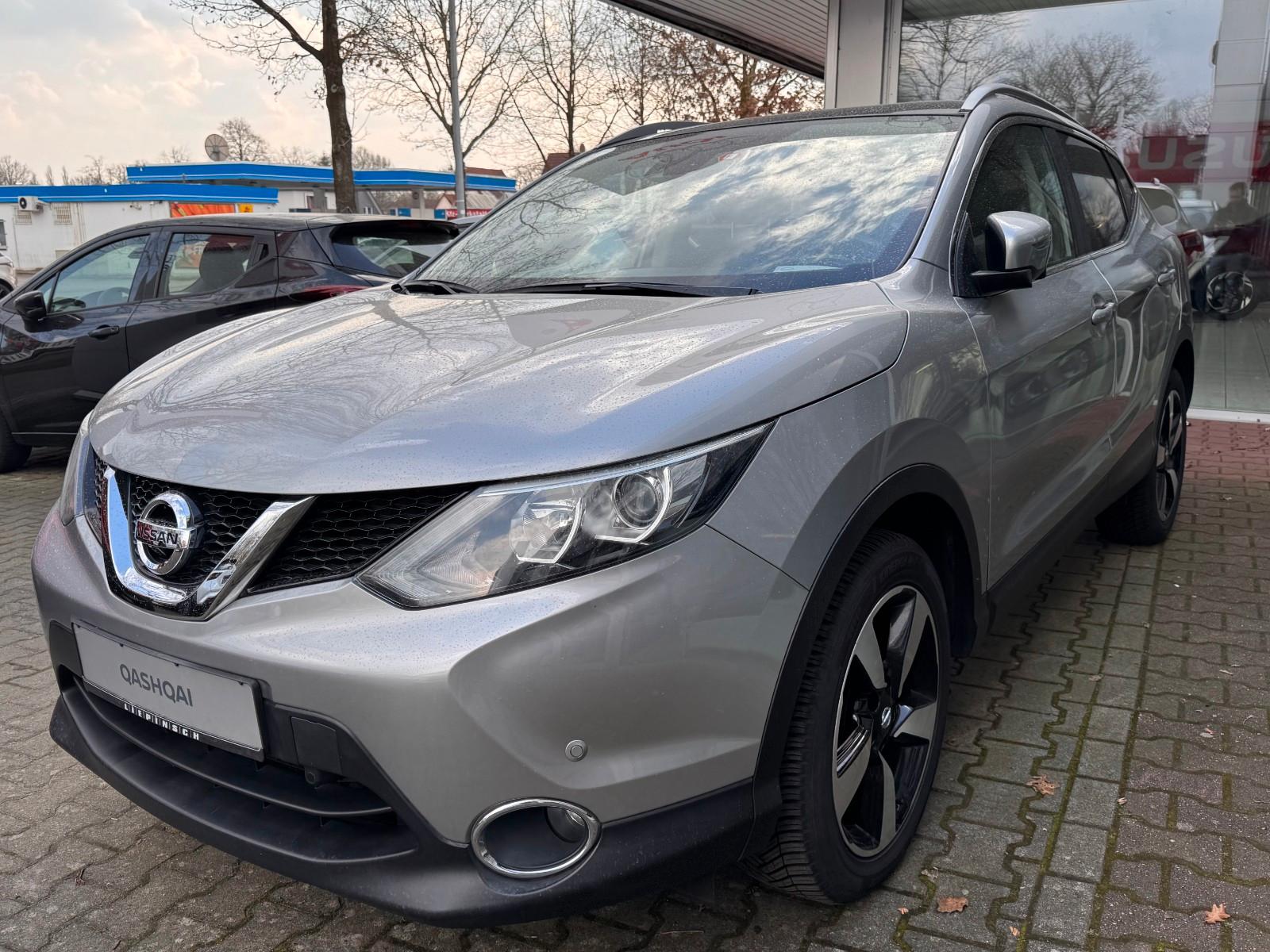 Nissan Qashqai 1.2 N-Connecta *Automatik*