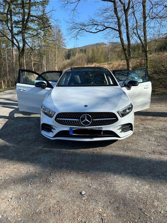 Mercedes-Benz A 220