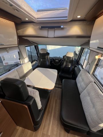 Niesmann + Bischoff Flair 880 LE HubstützenHubbettMarkiseSolarNA