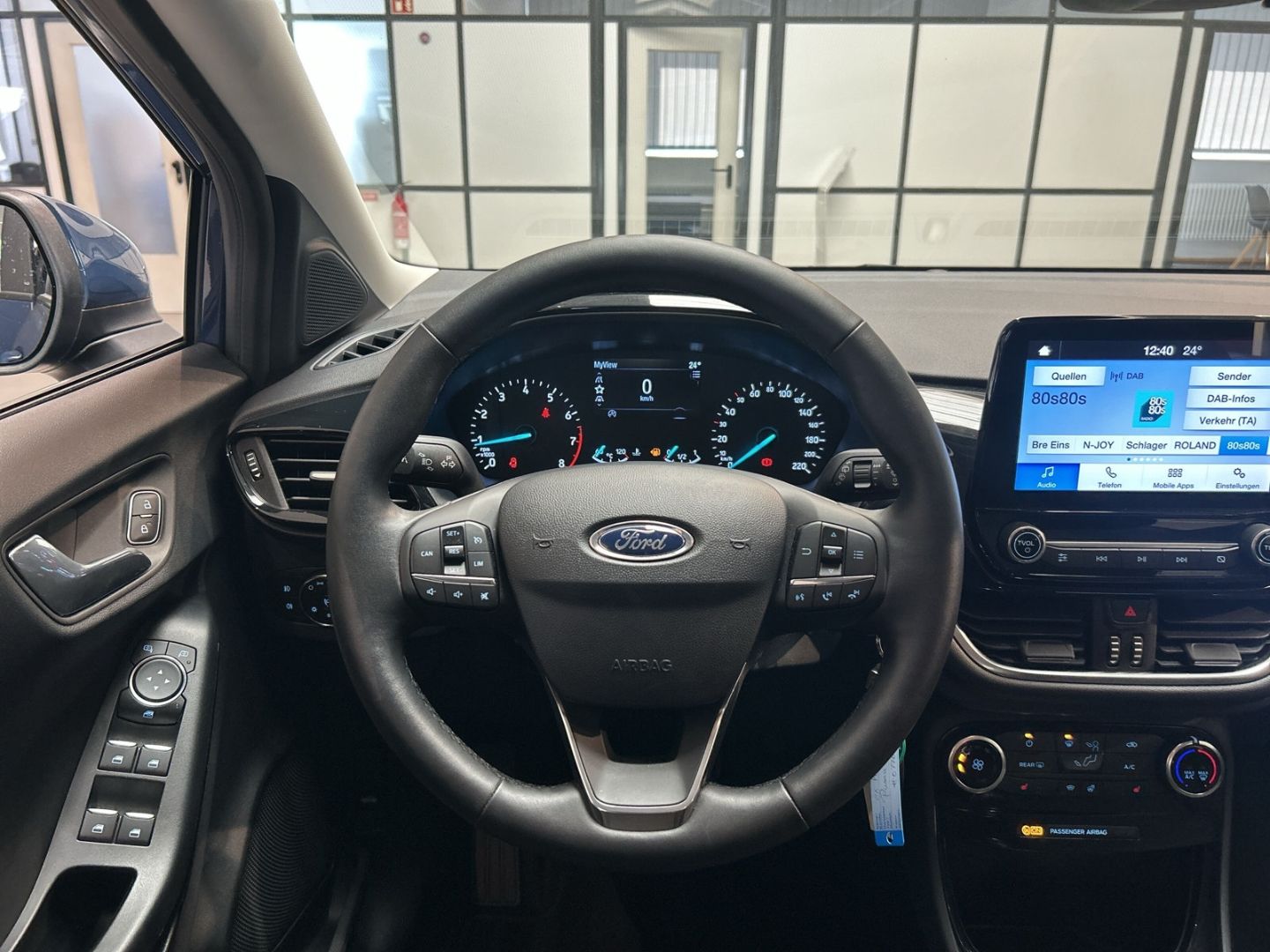 Fahrzeugabbildung Ford Puma Cool & Connect 1.0 EcoBoost LED DAB Spurhal
