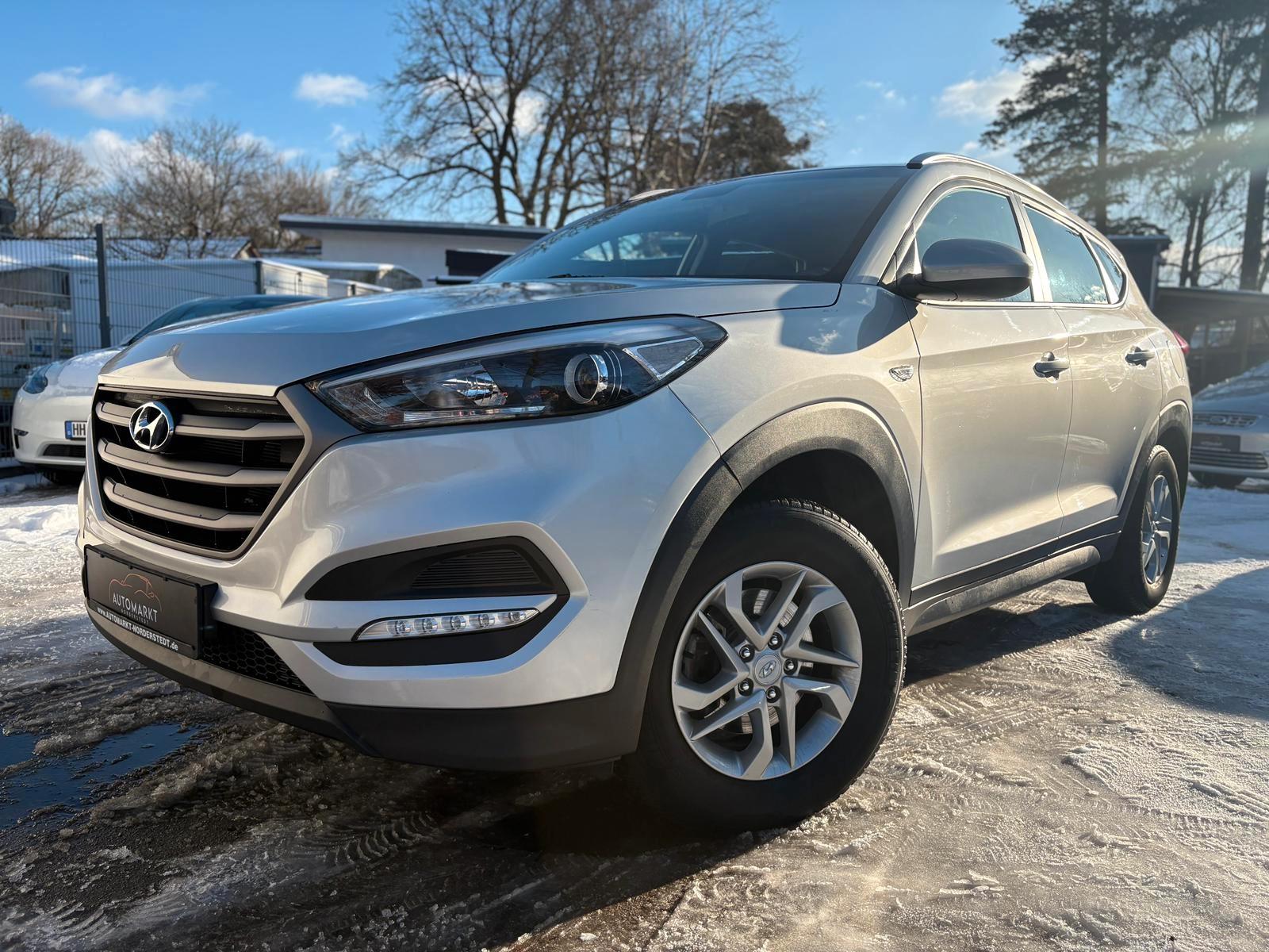Hyundai Tucson blue Classic 2WD/Navi/ Klimaa/RWK / SHZ