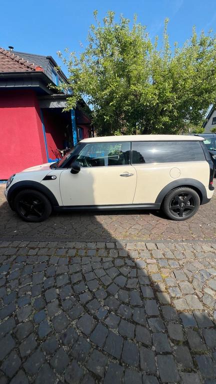 MINI One Clubman