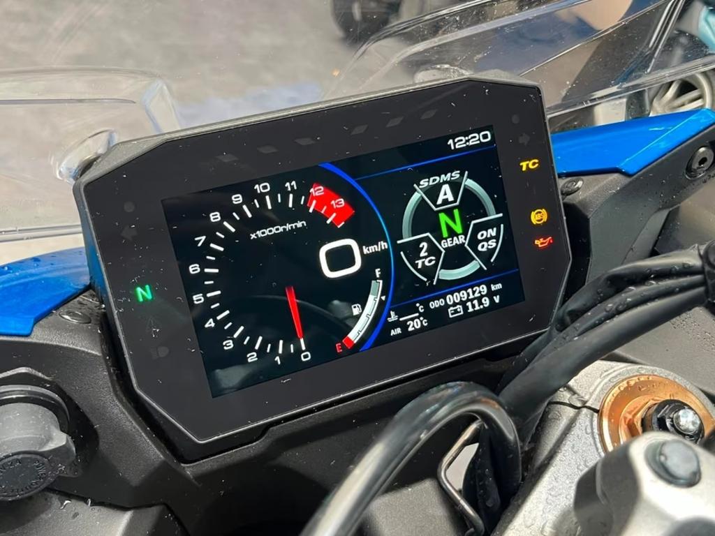 Suzuki GSX-S1000 GT 