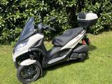 Piaggio MP3 300 - Piaggio Motorräder in München