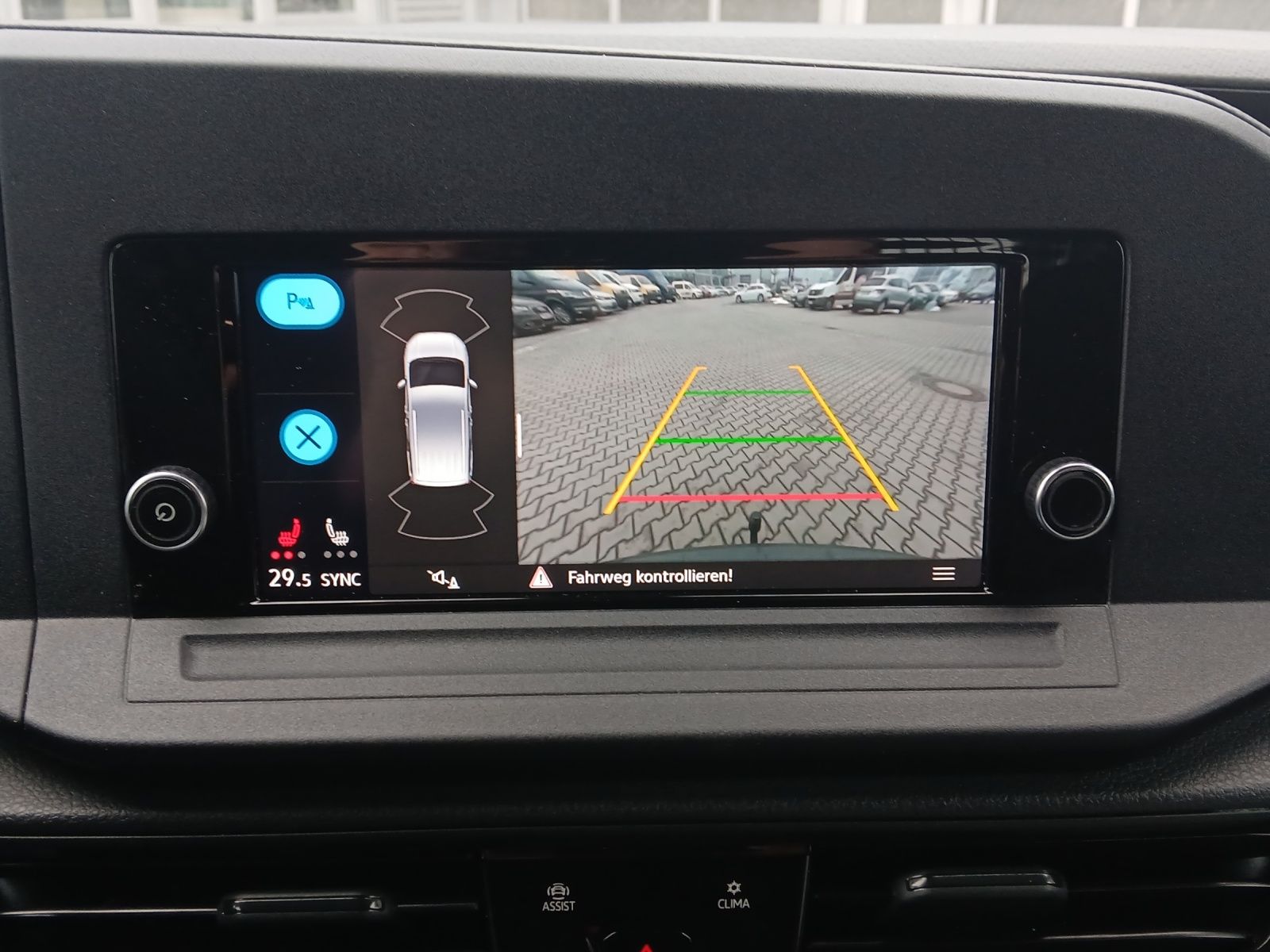 Fahrzeugabbildung Volkswagen Caddy Kasten TSI Basis AHK Klima RFK SH