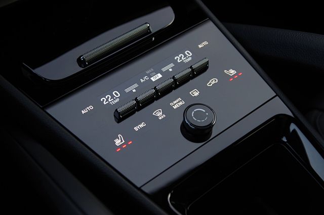 Porsche Cayenne*21"RS-Spyder,Luft,Pano,ACC,BOSE,LHZ,360°