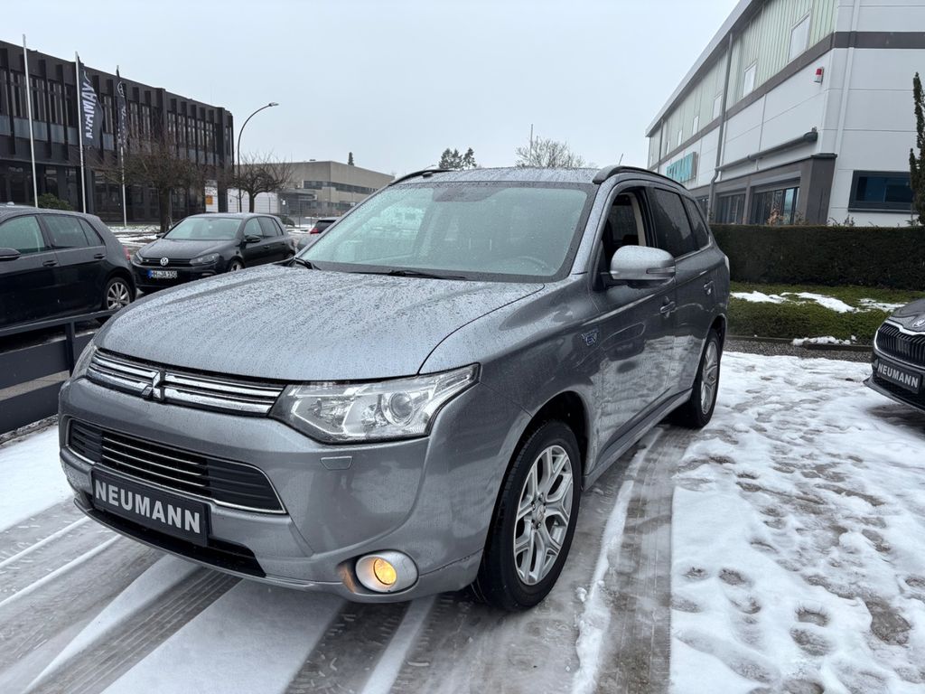 Mitsubishi Plug-in Hybrid Outlander