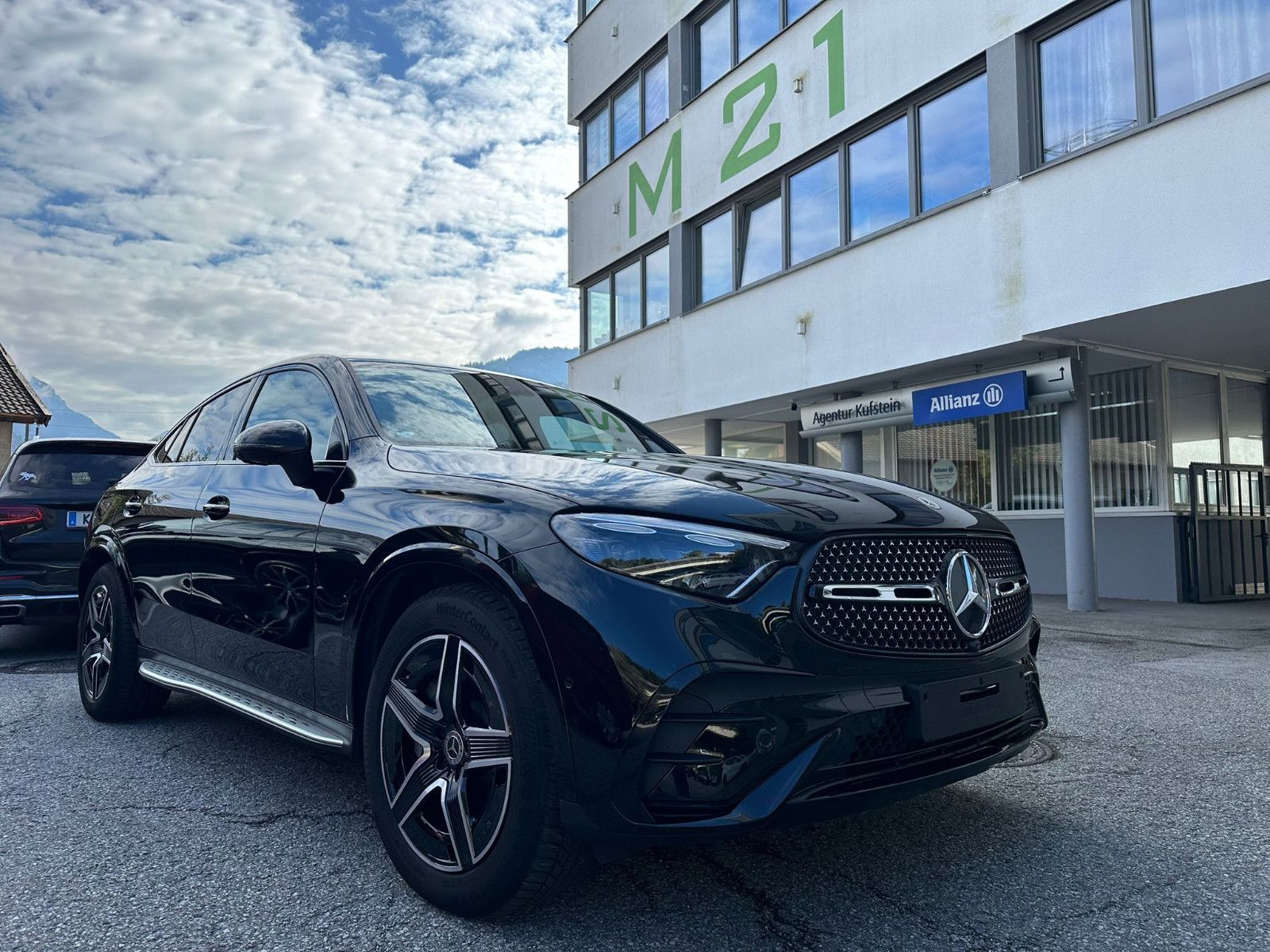 Mercedes-Benz GLC 220 d 4MATIC Coupé AMG LINE/Panorama/Night P imagem 3