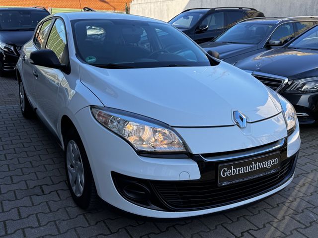 Renault Megane 1,6 III Lim. 5-trg. Authentique 1.Hand HU