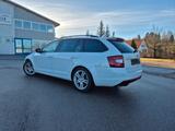 Skoda Octavia 2.0 TSI DSG RS Combi - Skoda Octavia von privat
