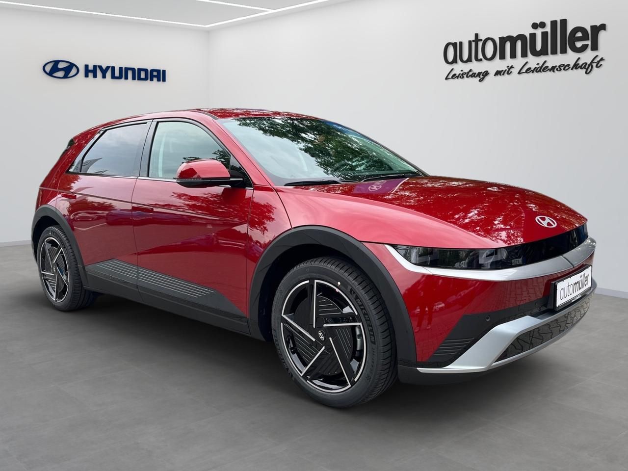 Fahrzeugabbildung Hyundai IONIQ 5 UNIQ 2xKlima 4xSHZ ACC AUT Bel.Sitz HUD