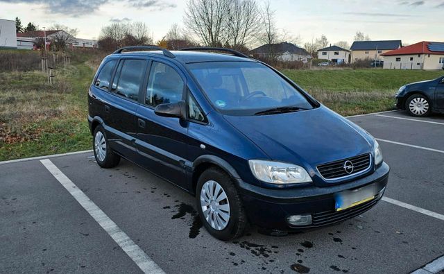 Opel Zafira 1.8 16v Kein Rost TOP ZUST...