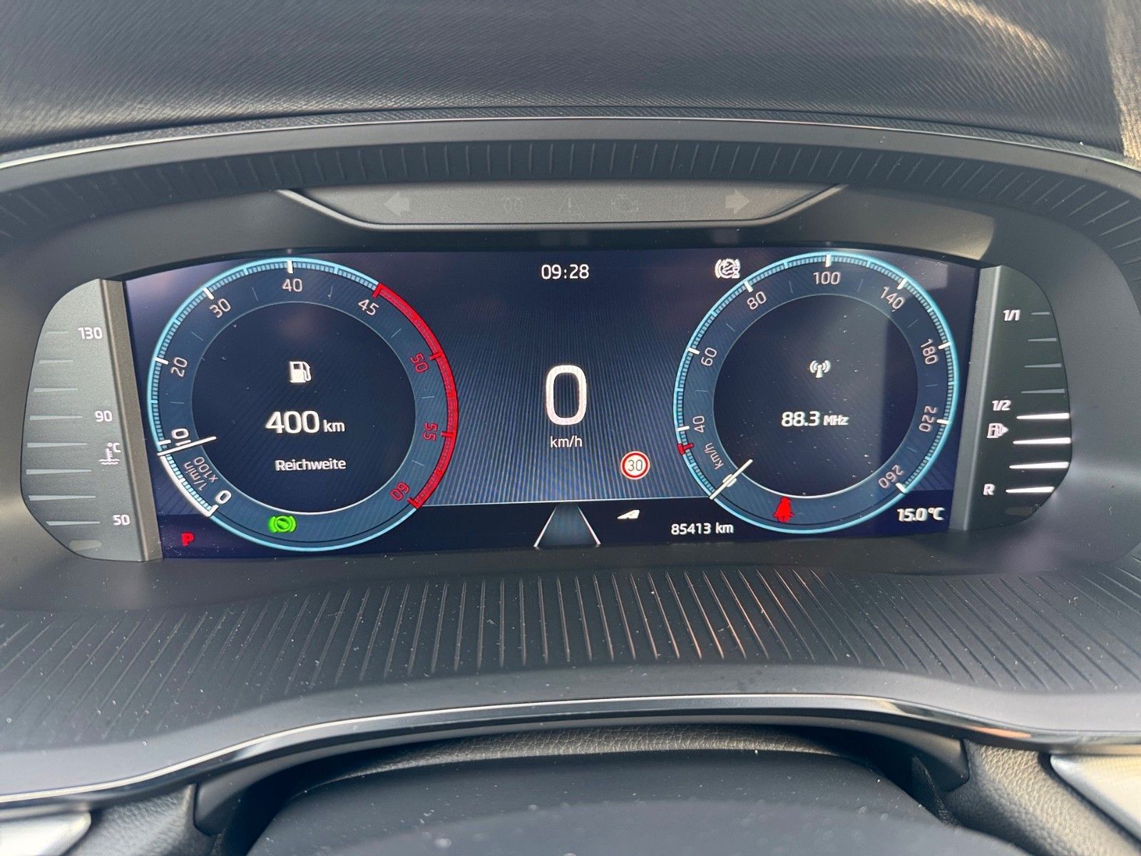 Fahrzeugabbildung SKODA Octavia Combi Style First Edition 2.0 TDI