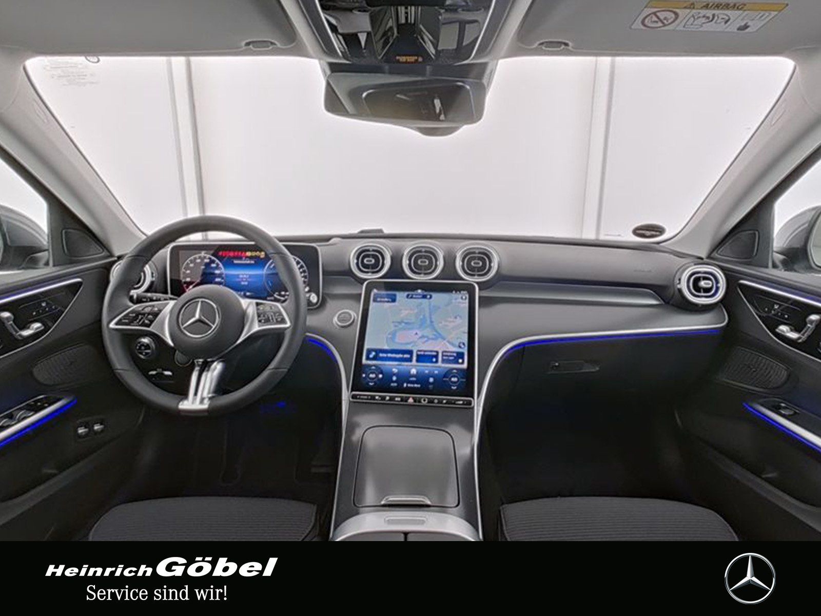 Fahrzeugabbildung Mercedes-Benz C 300 e T AVANTGARDE+AHK+HUD+360°+PANO+FAHRASSI