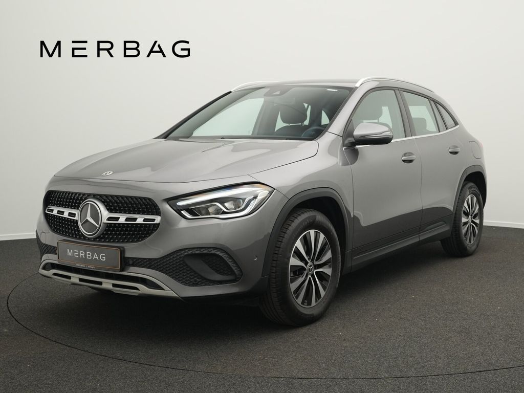 Image of Mercedes-Benz GLA 180