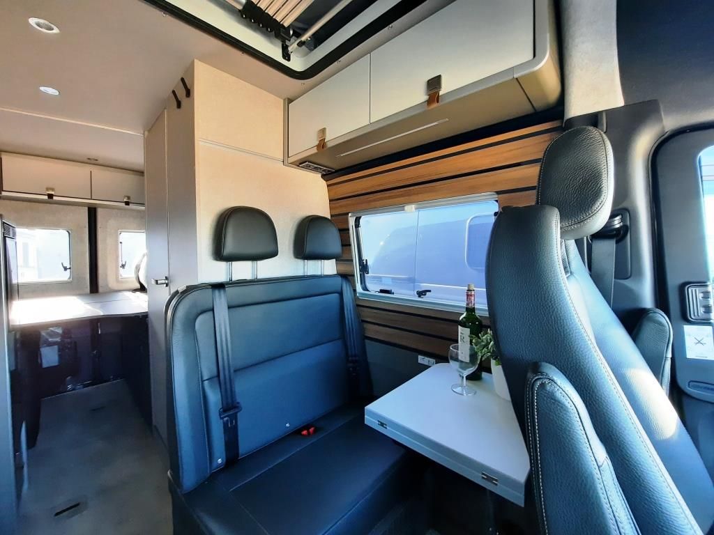 Fahrzeug Übersicht 8 Fahrzeugabbildung HYMER / ERIBA / HYMERCAR Camper Van Grand Canyon S 600 Xperience Verfüg.,