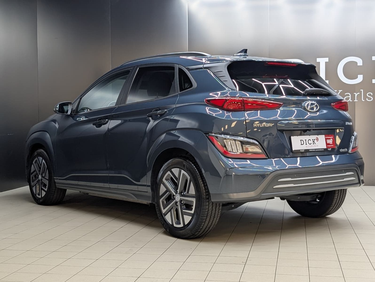 Fahrzeugabbildung Hyundai Kona Elektro Prime LEDER+LED+NAVI+HEAD+KRELL+ACC