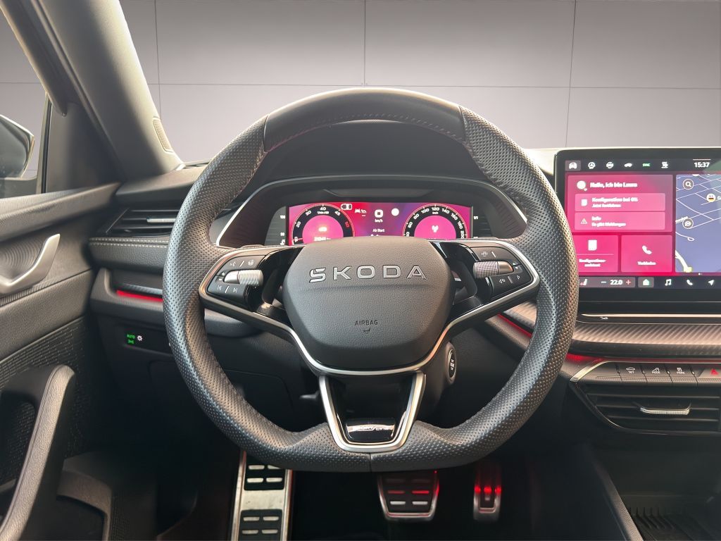 Skoda Octavia Combi 2.0 TDI DSG Sportline foto 15