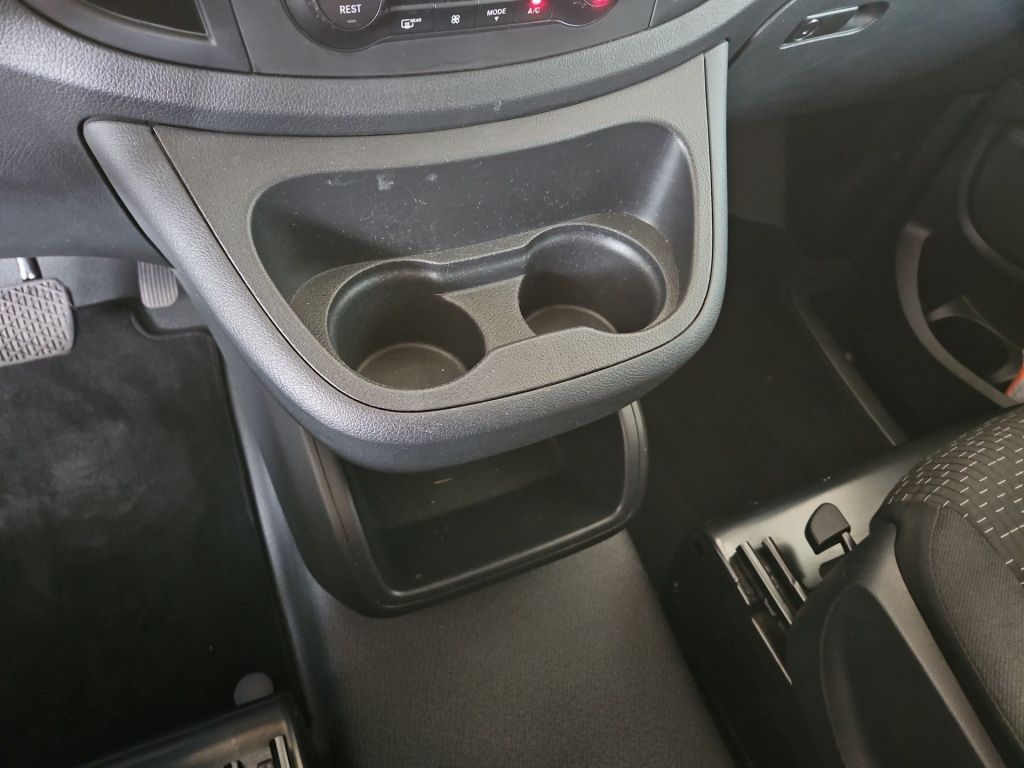 Fahrzeugabbildung Mercedes-Benz Vito 119 Tourer PRO lang 4x4 STHZ Flügeltüre AIR