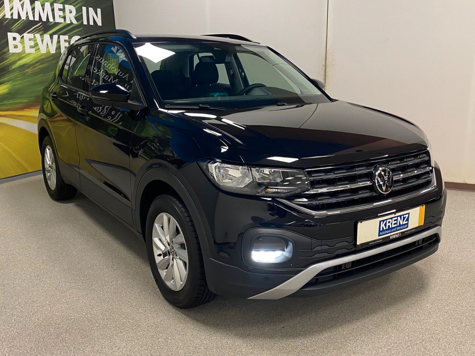 Fahrzeugabbildung Volkswagen T-Cross 1.0 TSI Life+SHZ+16"ALUFELGEN+GARANTIE++