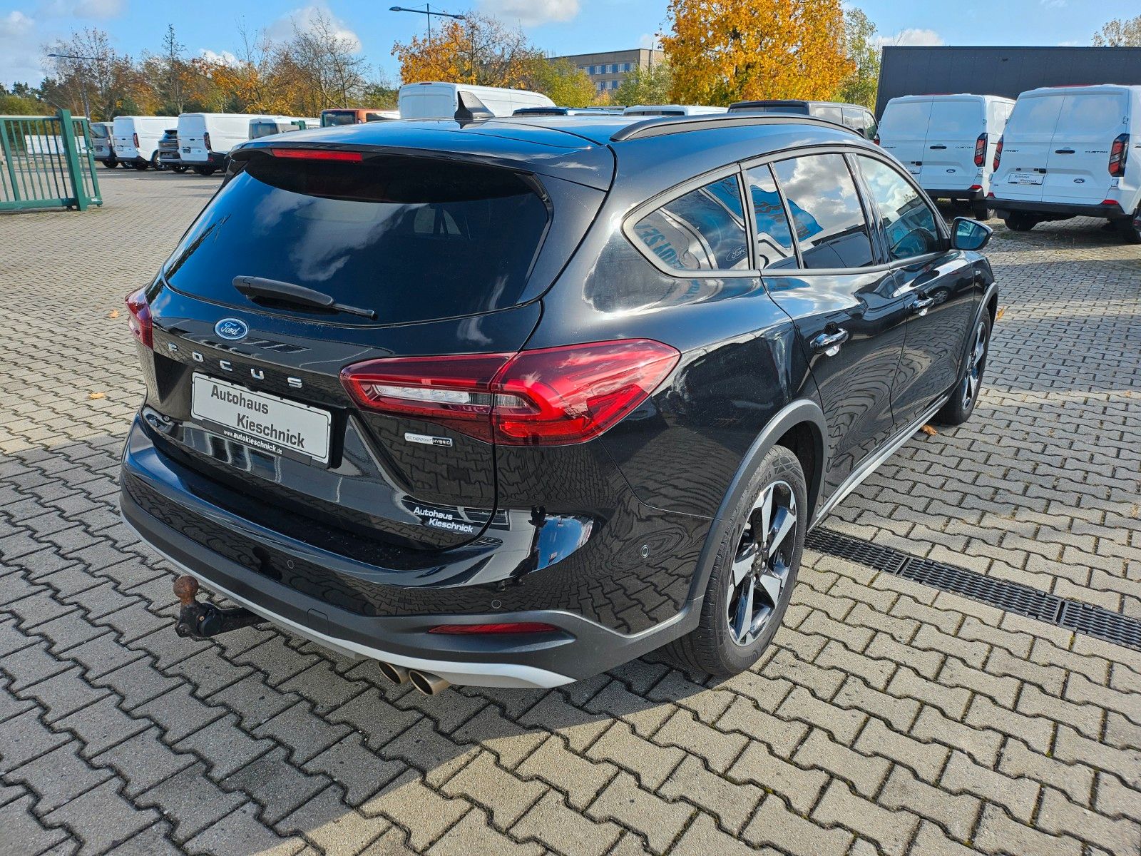 Fahrzeugabbildung Ford Focus Turnier Active X