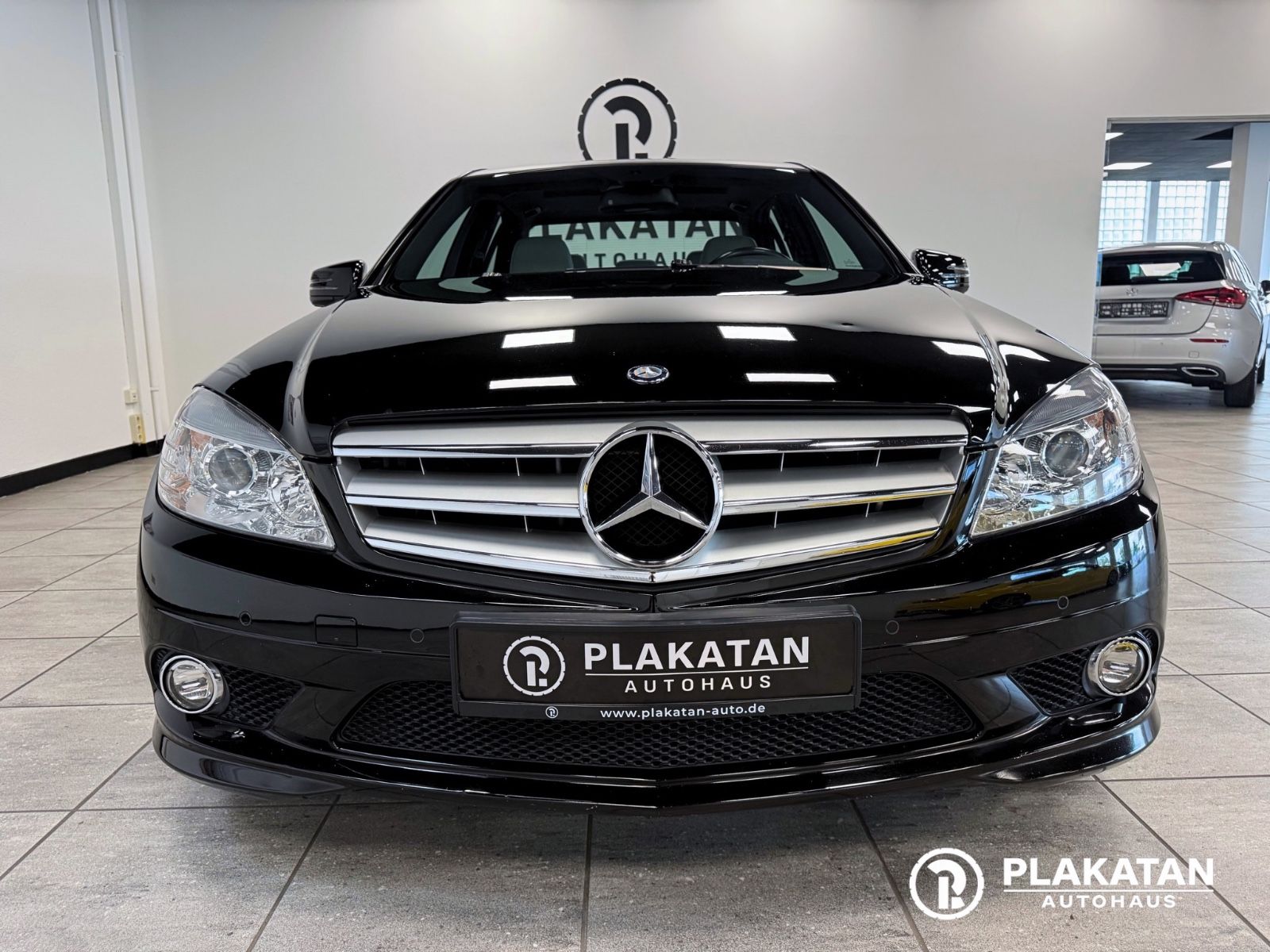 Fahrzeugabbildung Mercedes-Benz C 200 Kompressor AMG Paket Xenon Navi