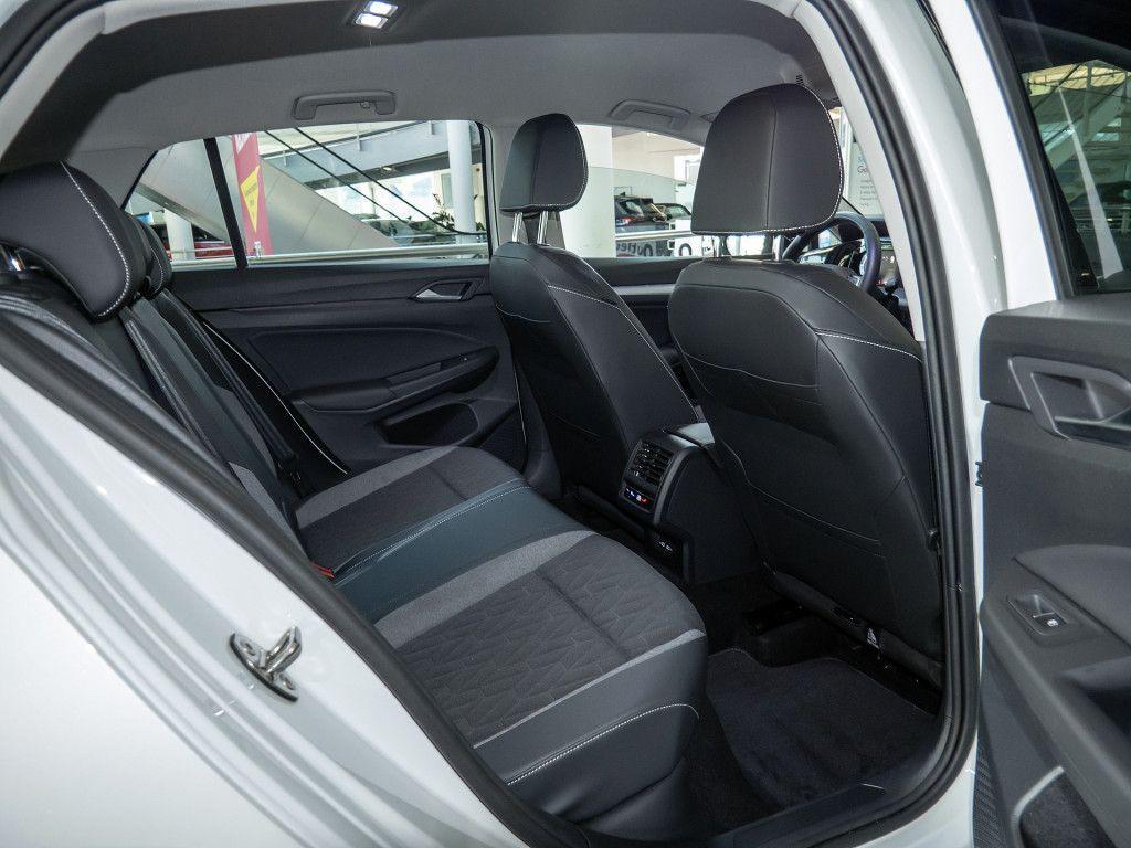 Volkswagen Golf VIII 2.0 TDI DSG Goal Navi AHK Kamera LED, миниатюра 5