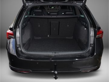 Skoda Octavia Combi Sportline 2.0 TDI DSG Kamera AHK