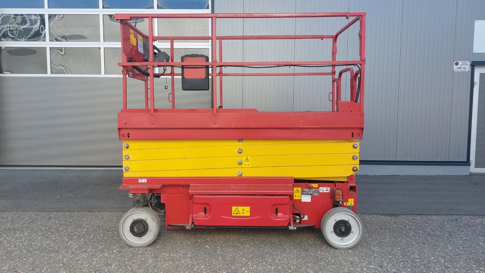 JLG 3246ES / 4x on stock /netto 5900 €