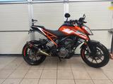 KTM Duke 125 mit Akrapovic - KLEINKRAFTRAD