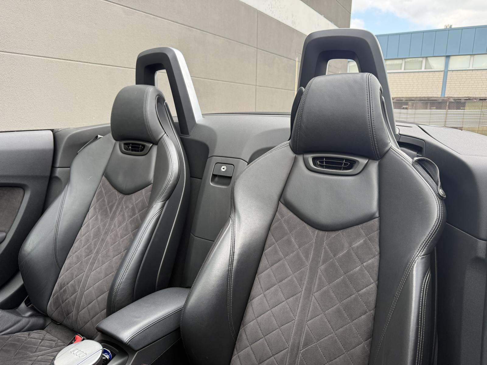 Audi TT 2.0 TDI ultra *S-line*VC*NAVI*PDC*
