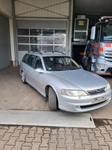 Opel Vectra B 1.Hand - Opel Vectra aus 2001: Kombi