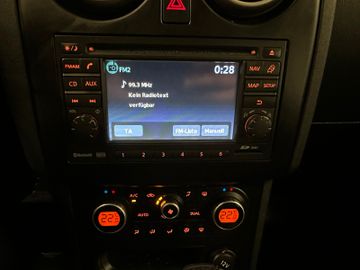 MYAUTOCENTER – Gebraucht- und Jahreswagen mit Werkstattservice in Pfaffenhofen Nissan Qashqai I-Way 4X4 *Klima*Kamera*Panorama*Navi*