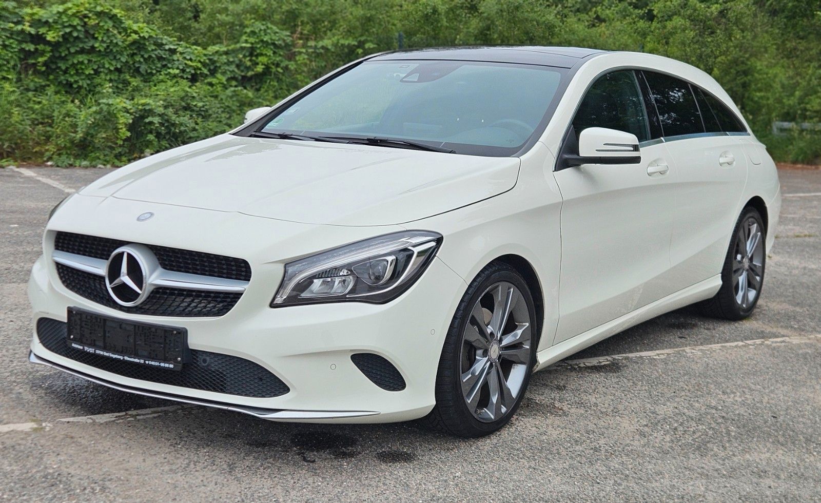 MERCEDES-BENZ CLA 180