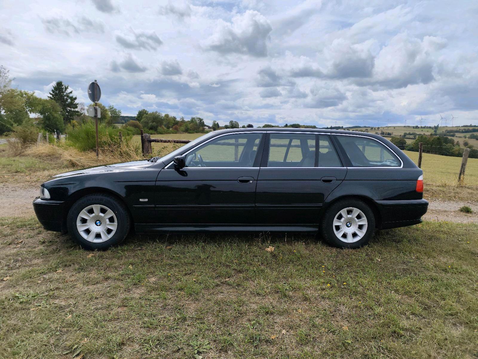 BMW 520 2004 — photo 8