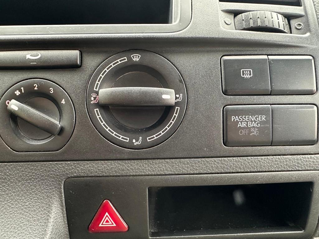 Volkswagen T5 Transporter