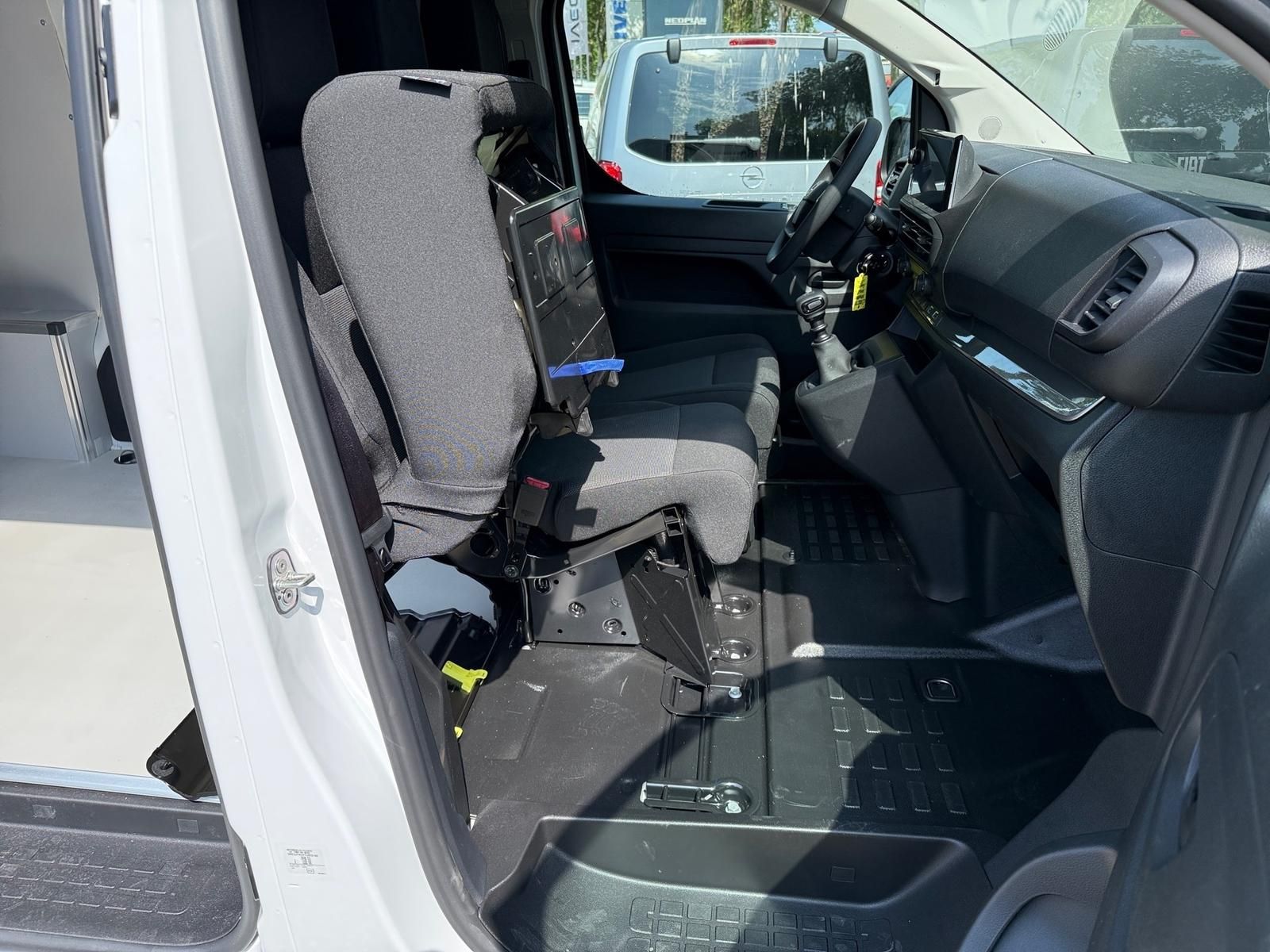Fahrzeugabbildung Opel Vivaro M Kastenwagen 120 MT6