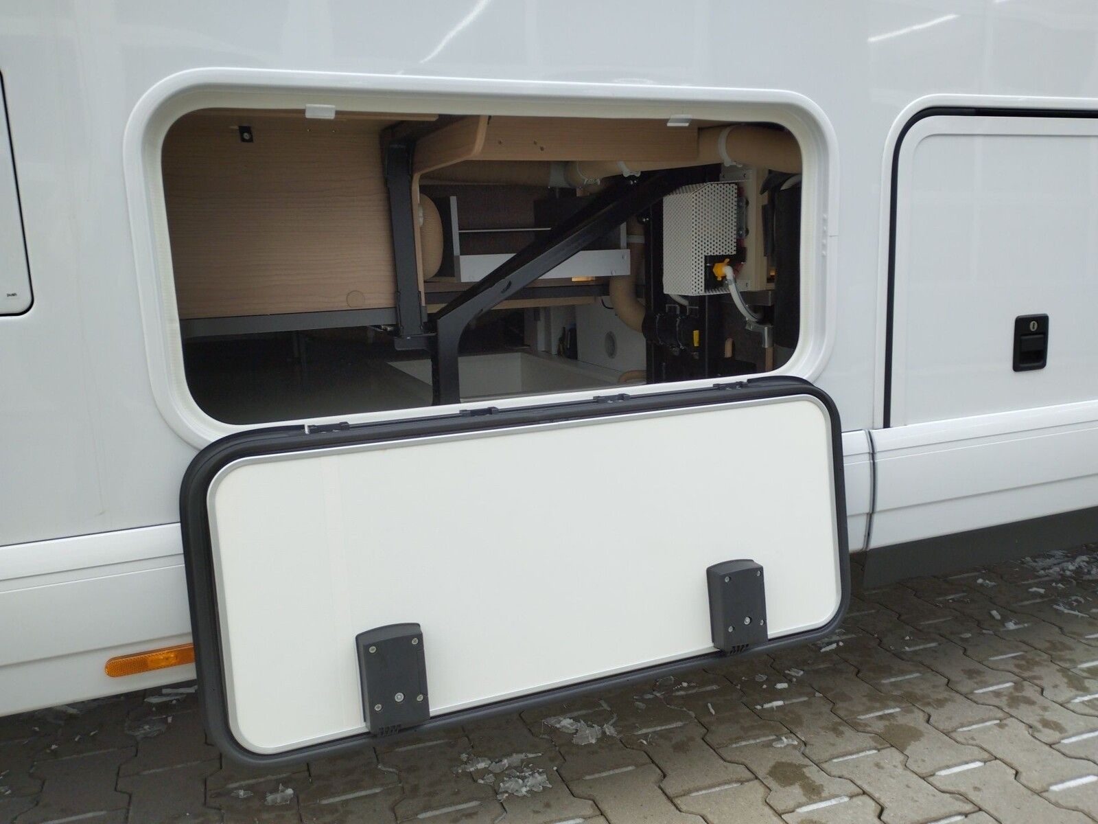 Fahrzeugabbildung Malibu I 490 RB LE comfort Mercedes