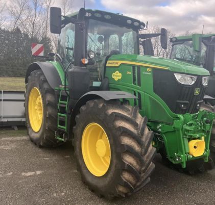 John Deere 6R 250