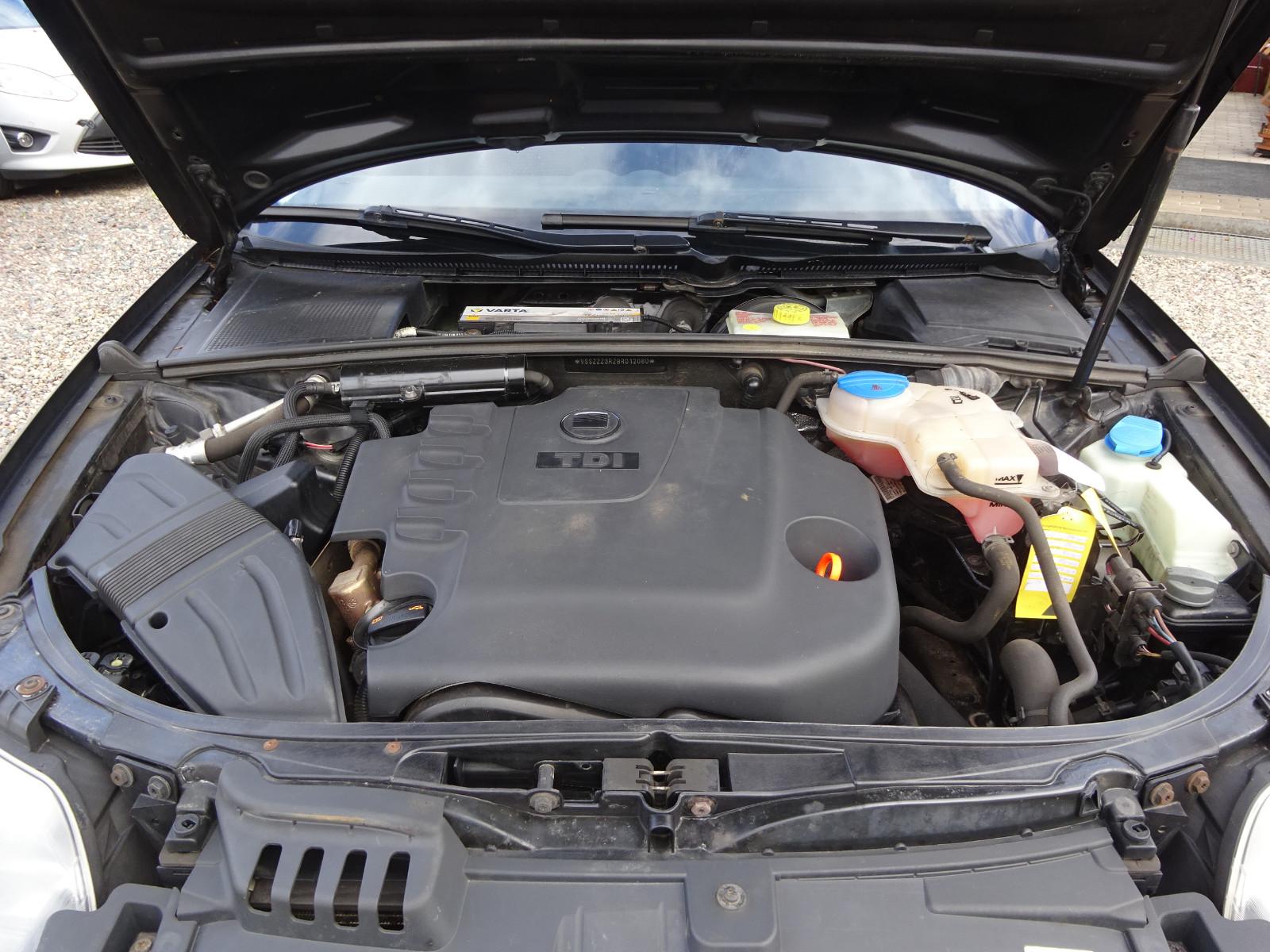 Seat Exeo 2011 — photo 15